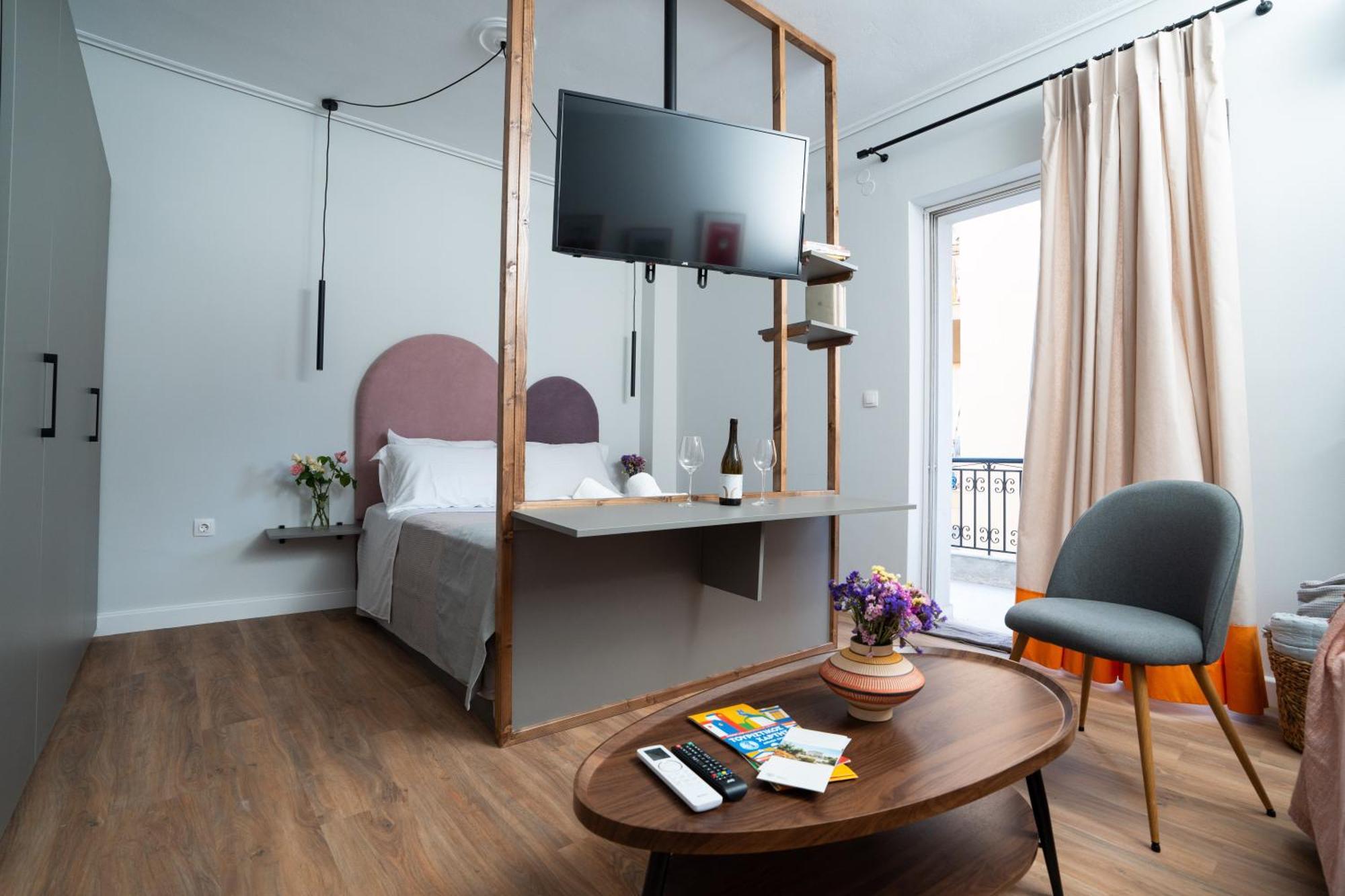 Nyx Guesthouse 特里波利斯 外观 照片